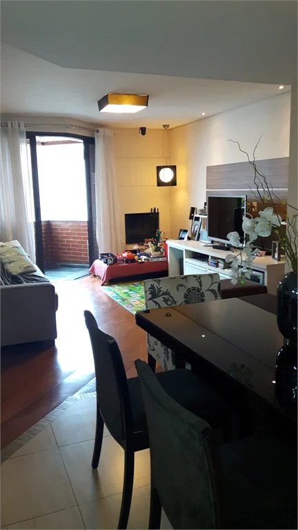 Apartamento à venda com 2 quartos, sendo 1 suíte, em Vila Andrade, São Paulo, SP