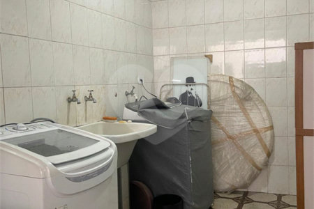 Casa à venda com 3 quartos, sendo 2 suítes, em Vila Carrão, São Paulo, SP