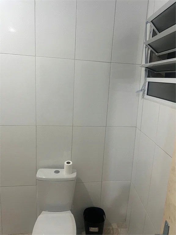 Casa à venda com 3 quartos em Jardim Centenário, São Paulo, SP