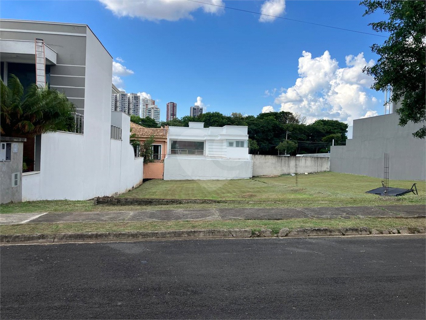 Terreno à venda no condomínio Sunset, Sorocaba - SP
