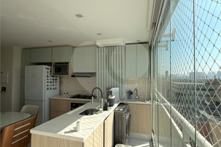 Apartamento à venda com 2 quartos em Parque Industrial Tomas Edson, São Paulo, SP