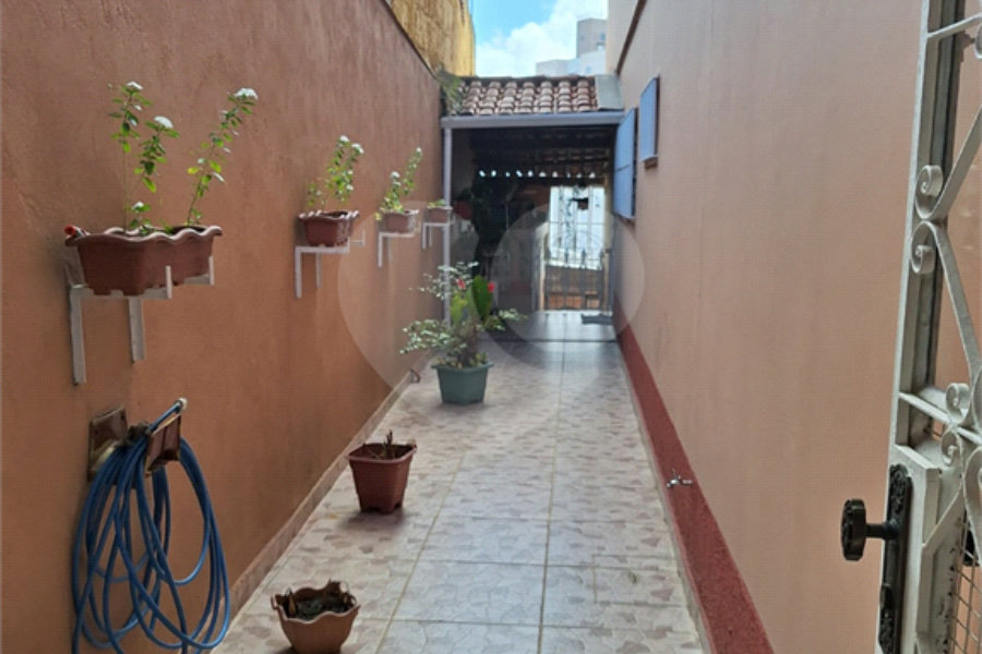 Sobrado à venda com 3 quartos, sendo 1 suíte, em Vila Gustavo, São Paulo, SP