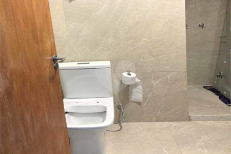 Apartamento à venda com 3 quartos, sendo 1 suíte, em Copacabana, Rio de Janeiro, RJ