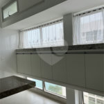 Apartamento à venda ou para alugar com 3 quartos, sendo 1 suíte, em Enseada, Guarujá, SP