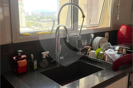 Apartamento à venda com 3 suítes em Água Branca, São Paulo, SP