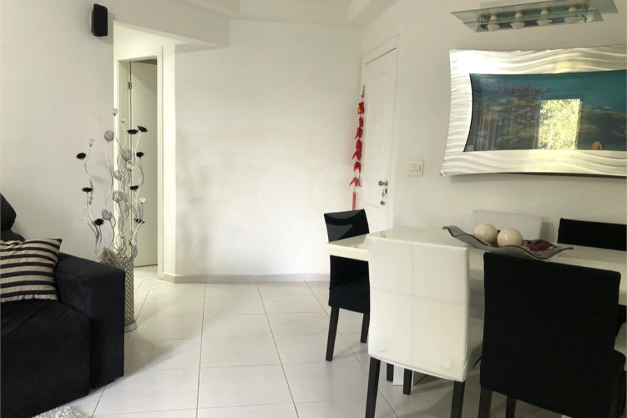 Apartamento à venda com 3 quartos, sendo 1 suíte, em Santana, São Paulo, SP