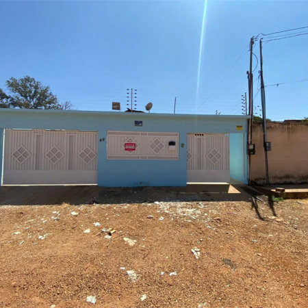 Casa à venda com 3 quartos, sendo 1 suíte,  em São Félix, Balsas, MA