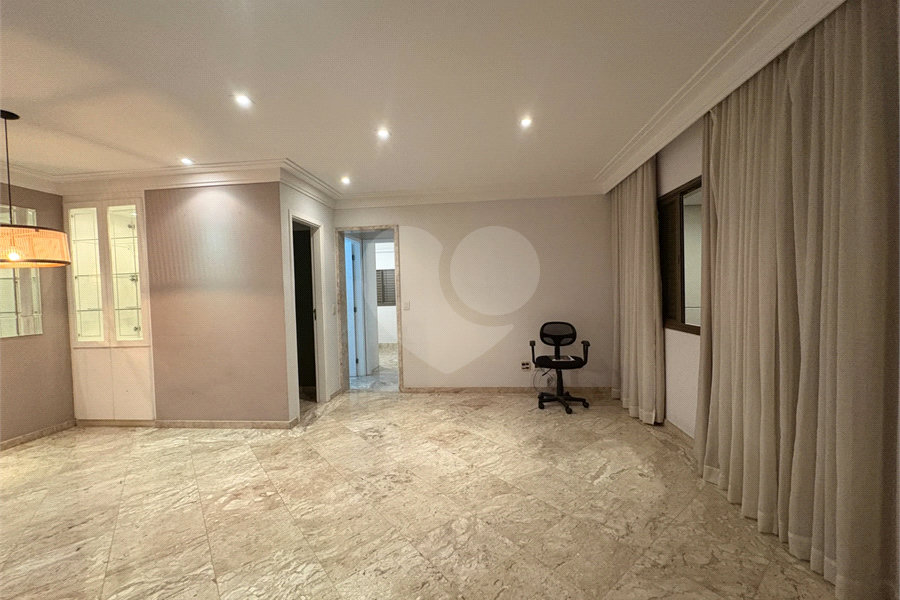 Apartamento à venda com 3 quartos, sendo 1 suíte, em Santana, São Paulo, SP