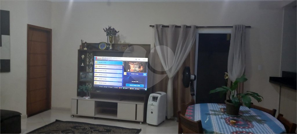 Casa à venda com 3 quartos, sendo 1 suíte, em Portal dos Pinheiros Ii, Itapetininga, SP