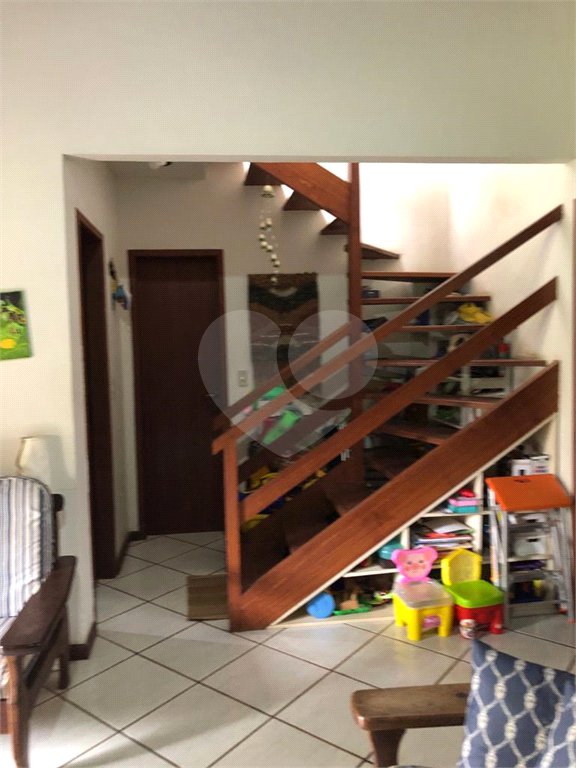 Casa à venda com 3 quartos, sendo 1 suíte, em Marina, Armação dos Búzios, RJ