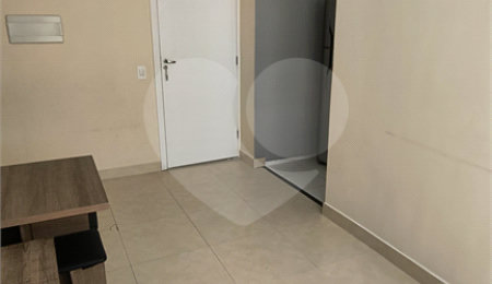 Apartamento à venda com 2 quartos em Jardim do Lago, São Paulo, SP