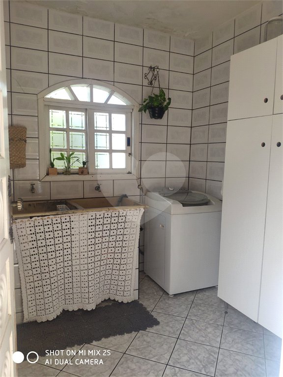 Sobrado à venda com 4 quartos, sendo 1 suíte, em Chácara Jafet, Mogi das Cruzes, SP