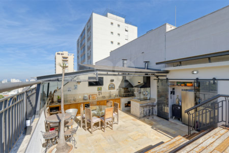Cobertura à venda com 4 quartos, sendo 2 suítes,  em Alto da Boa Vista, São Paulo, SP