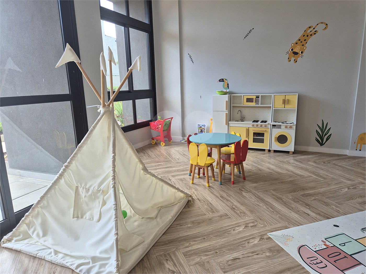 Apartamento para alugar com 3 quartos, sendo 1 suíte,  em Nova Gardênia, Atibaia, SP