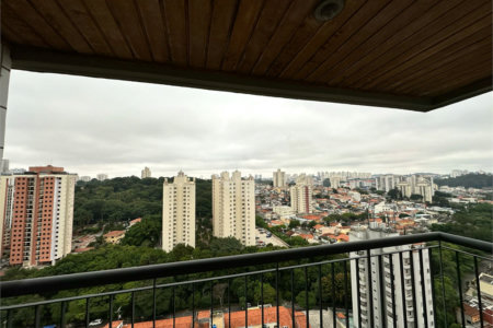 Cobertura à venda com 3 quartos, sendo 1 suíte, em Lar São Paulo, São Paulo, SP