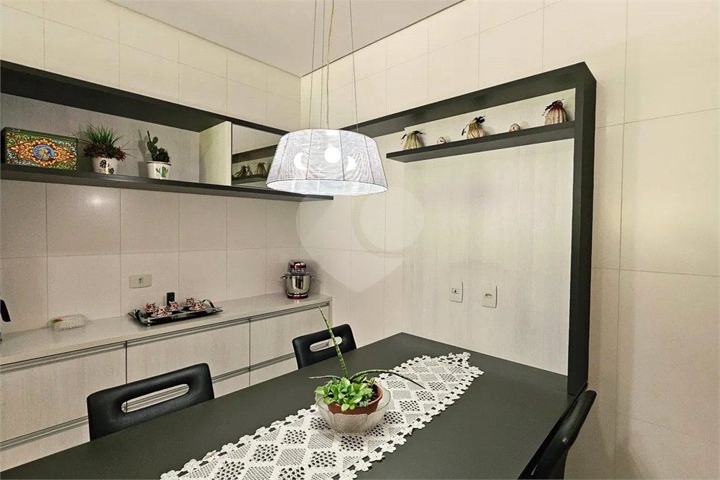 Casa à venda com 5 suítes no condomínio Capital Ville 2, Jundiaí - SP