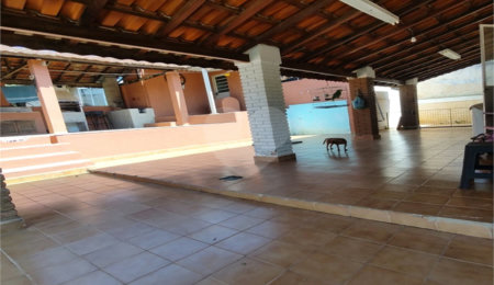 Chácara à venda com 5 quartos, sendo 3 suítes, em Chácaras Fernão Dias, Atibaia, SP