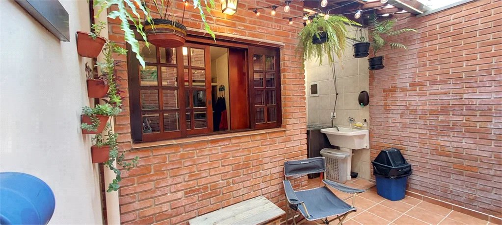 Casa à venda com 2 quartos, sendo 1 suíte,  em Parque Residencial da Lapa, São Paulo, SP