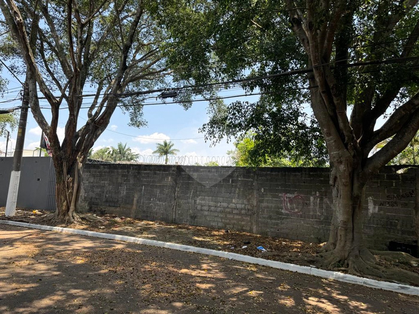 Terreno à venda em Interlagos, São Paulo, SP