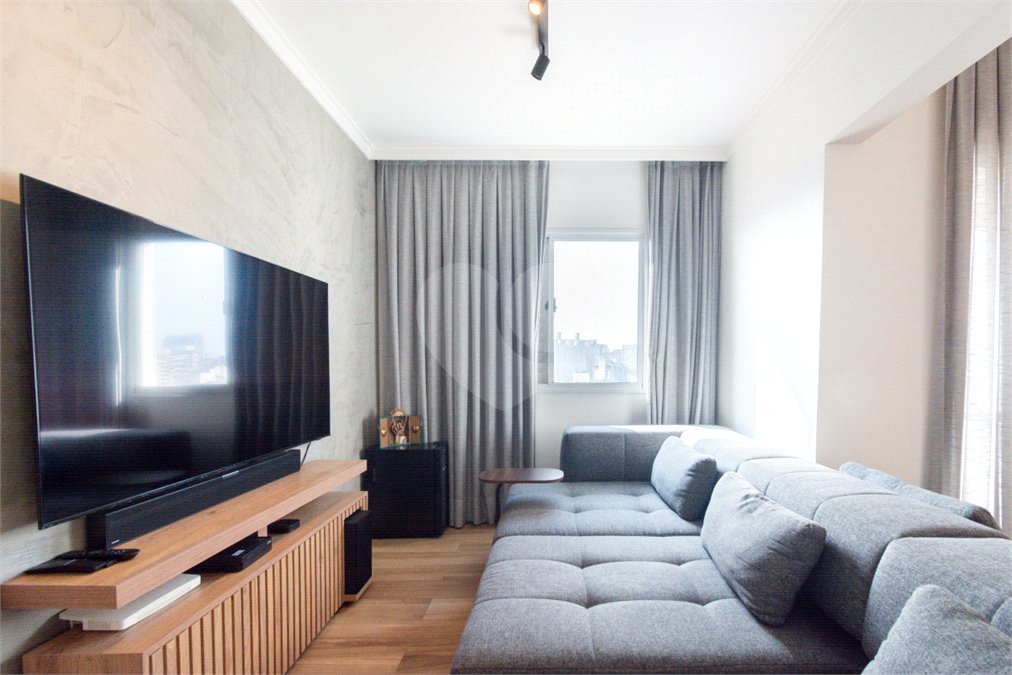 Apartamento à venda com 2 suítes em Vila Clementino, São Paulo, SP