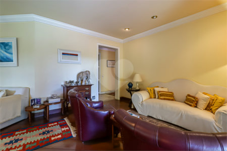 Apartamento à venda ou para alugar com 4 suítes em Jardim Vitória Régia, São Paulo, SP