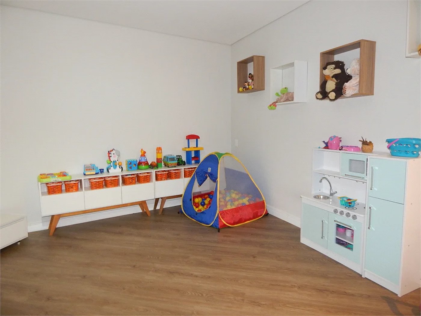 Apartamento à venda com 4 quartos, sendo 3 suítes, em Paraíso do Morumbi, São Paulo, SP