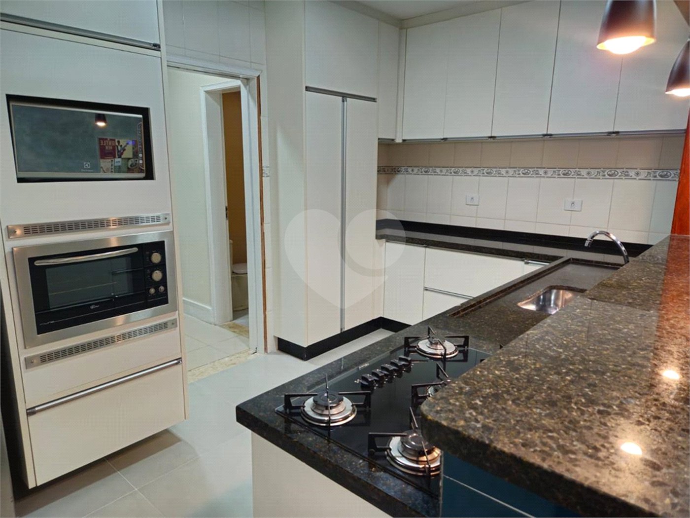 Casa à venda com 3 quartos, sendo 1 suíte,  em Vila Caputera, Mogi das Cruzes, SP