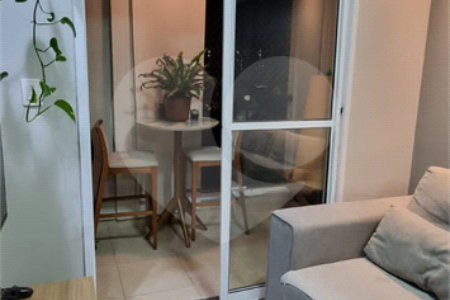 Apartamento à venda com 3 quartos, sendo 1 suíte, em Conceição, Diadema, SP
