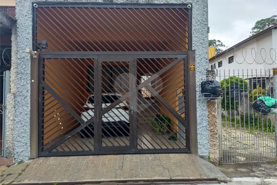 Sobrado à venda com 3 quartos, sendo 1 suíte, em Tremembé, São Paulo, SP