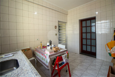 Casa à venda com 3 quartos, sendo 1 suíte, em Chácara Inglesa, São Paulo, SP