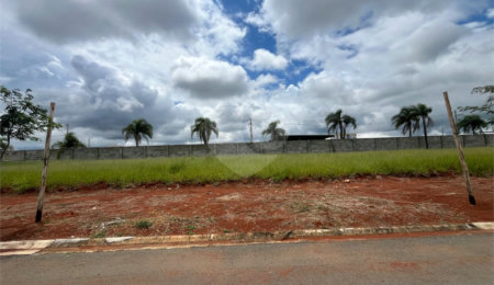 Terreno à venda no condomínio Residencial Quinta das Palmeiras, Itapetininga - SP