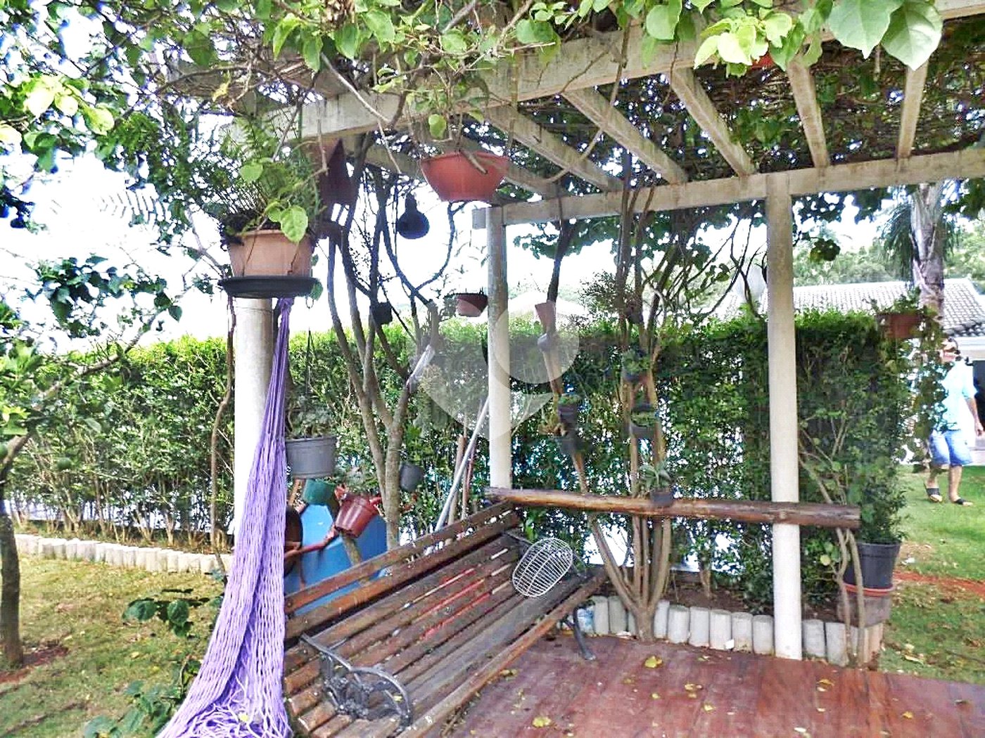 Casa à venda com 6 quartos, sendo 5 suítes,  no condomínio Conjunto Residencial Itaguaçu, São Paulo - SP