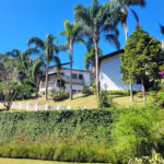 Casa à venda com 3 quartos, sendo 1 suíte, no condomínio Alpes da Cantareira, Mairiporã - SP