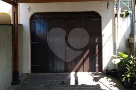 Sobrado à venda com 4 quartos em Jardim Celeste, São Paulo, SP