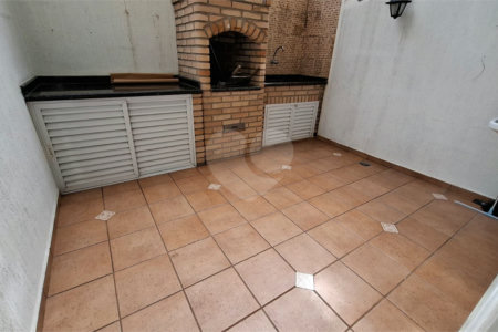 Casa à venda com 2 suítes no condomínio Village Palmas, São Paulo - SP