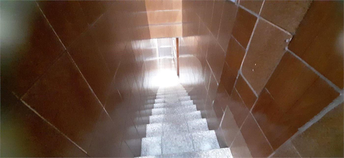 Sobrado à venda com 3 quartos em Jardim Guairaca, São Paulo, SP