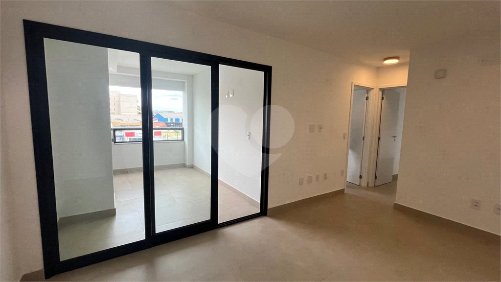 Apartamento à venda ou para alugar com 2 suítes em Alvinópolis, Atibaia, SP