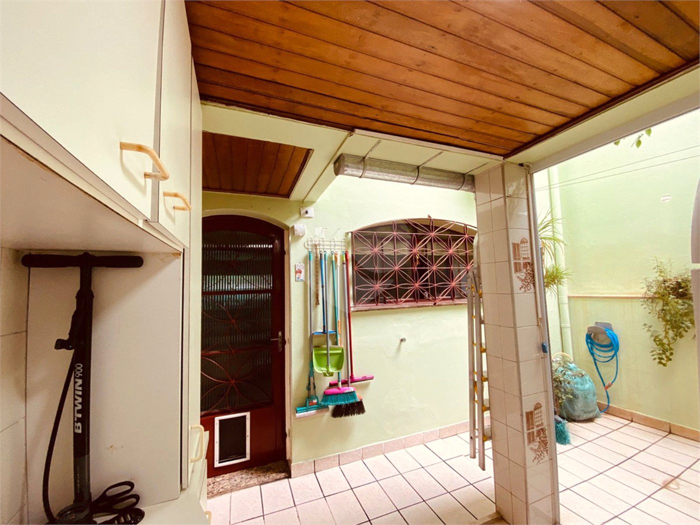 Sobrado à venda com 2 quartos, sendo 1 suíte,  em Vila Paulicéia, São Paulo, SP