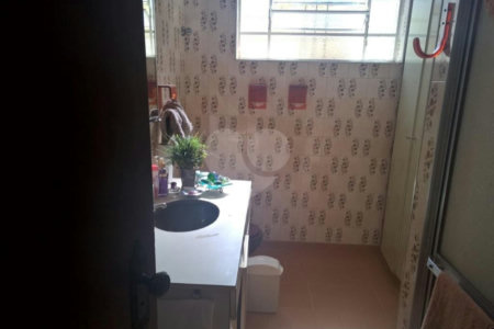 Casa Térrea à venda com 4 quartos, sendo 1 suíte,  em Planalto Paulista, São Paulo, SP