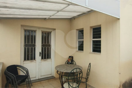 Casa à venda com 4 quartos, sendo 1 suíte, em Jardim Guadalajara, Sorocaba, SP