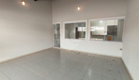 Casa para alugar com 3 quartos, sendo 1 suíte,  em Jardim Itália, Itapetininga, SP