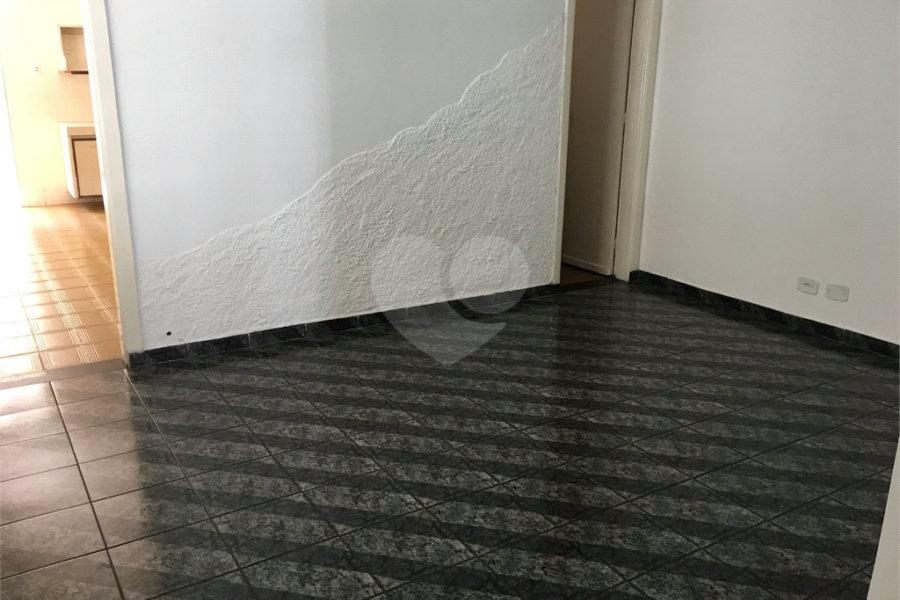 Casa à venda com 3 quartos, sendo 1 suíte, em Jardim São Paulo(zona Norte), São Paulo, SP