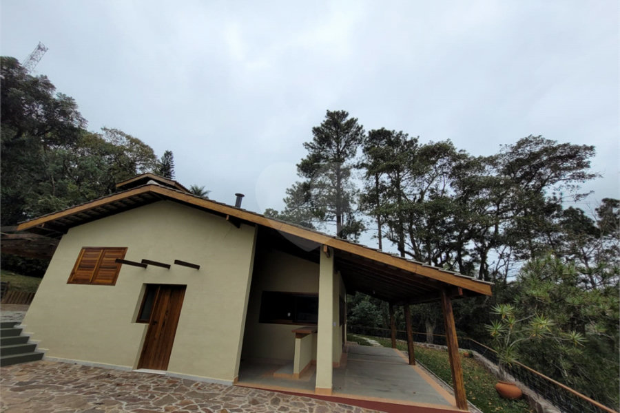 Casa à venda com 3 suítes em Serra da Cantareira, Mairiporã, SP