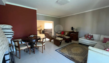 Casa à venda ou para alugar com 5 quartos, sendo 3 suítes,  em Nova Gardênia, Atibaia, SP