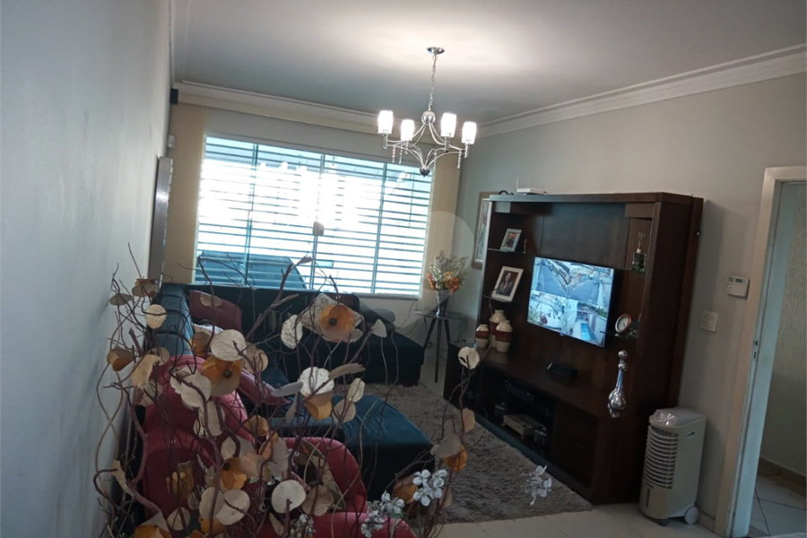 Sobrado à venda com 3 suítes em Vila Mazzei, São Paulo, SP