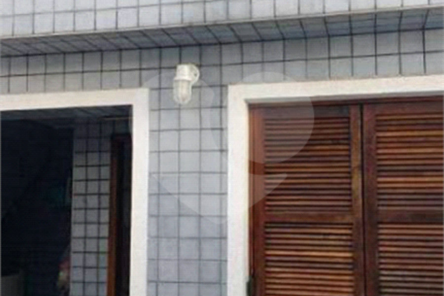 Sobrado à venda com 3 quartos, sendo 1 suíte,  em Vila Guilherme, São Paulo, SP