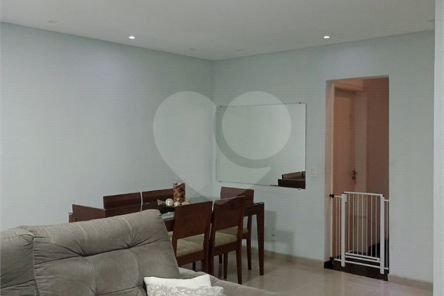 Casa à venda com 3 quartos, sendo 2 suítes, no condomínio Palmas do Tremembé, São Paulo - SP