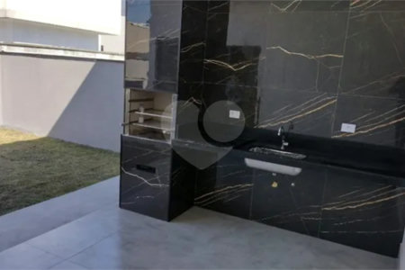 Casa à venda com 3 quartos, sendo 1 suíte,  no condomínio Terras do Vale, Caçapava - SP