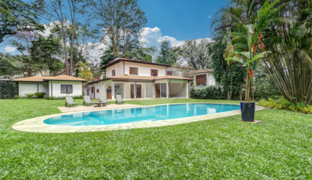Casa à venda com 4 suítes em Alto da Boa Vista, São Paulo, SP