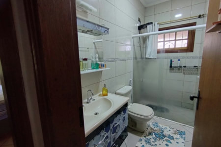 Casa à venda com 3 quartos, sendo 1 suíte, no condomínio Outeiro Das Flores, Itupeva - SP